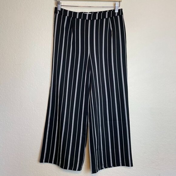 Ivy & Main Stripped Wide Leg Pants - Picture 1 of 6